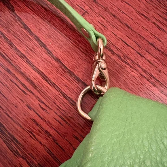 Kate Spade Green Leather Crossbody Bag ♠️ - Picture 4 of 13